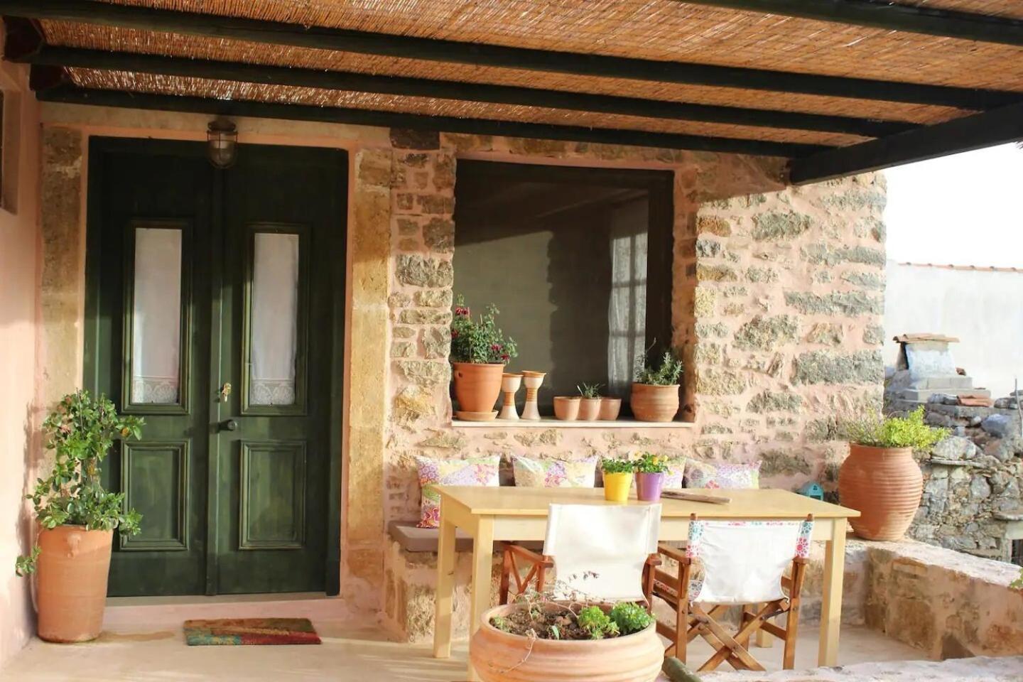 Orgon Farm Traditional Houses Apostoli Exterior photo